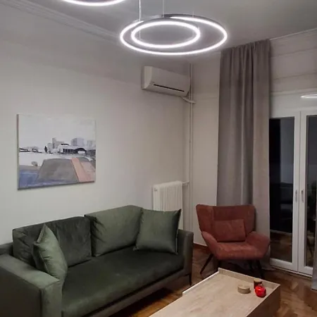 Apartment Efzin Cozy House, Center Patras