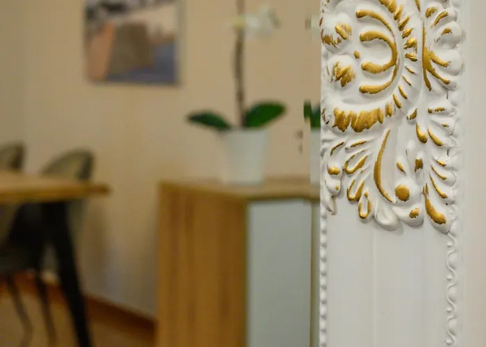 Efzin Cozy House, Center *