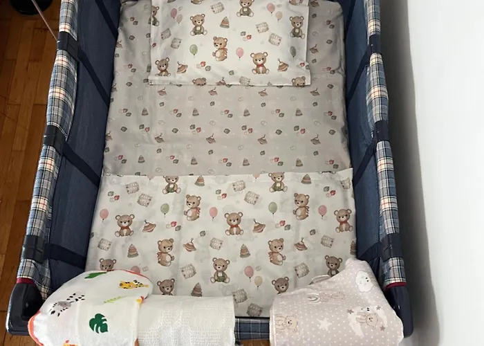 Efzin Cozy House, Center *